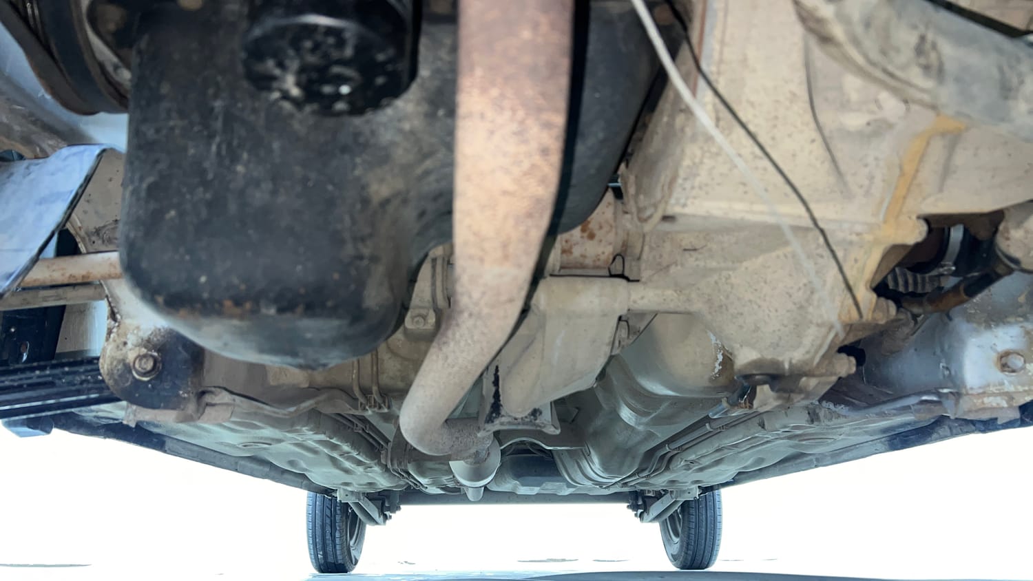 Used 2018 Maruti Suzuki Alto 800 LXi Petrol Manual extra FRONT LEFT UNDERBODY VIEW