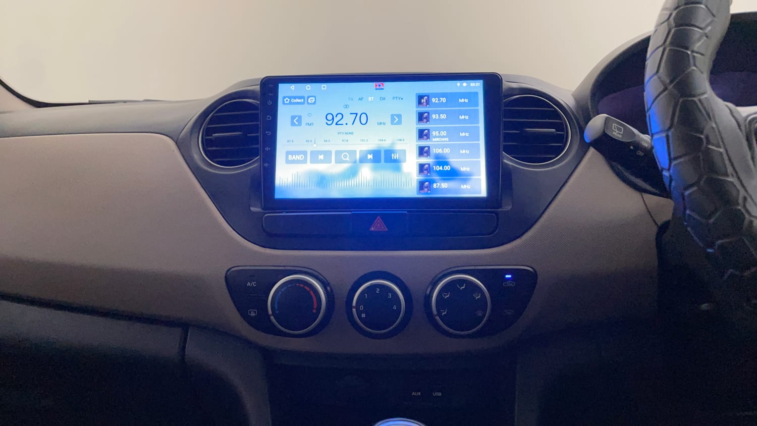 Used 2015 Hyundai Grand i10 Asta 1.2 Kappa VTVT (O) Petrol Manual interior MUSIC SYSTEM & AC CONTROL VIEW