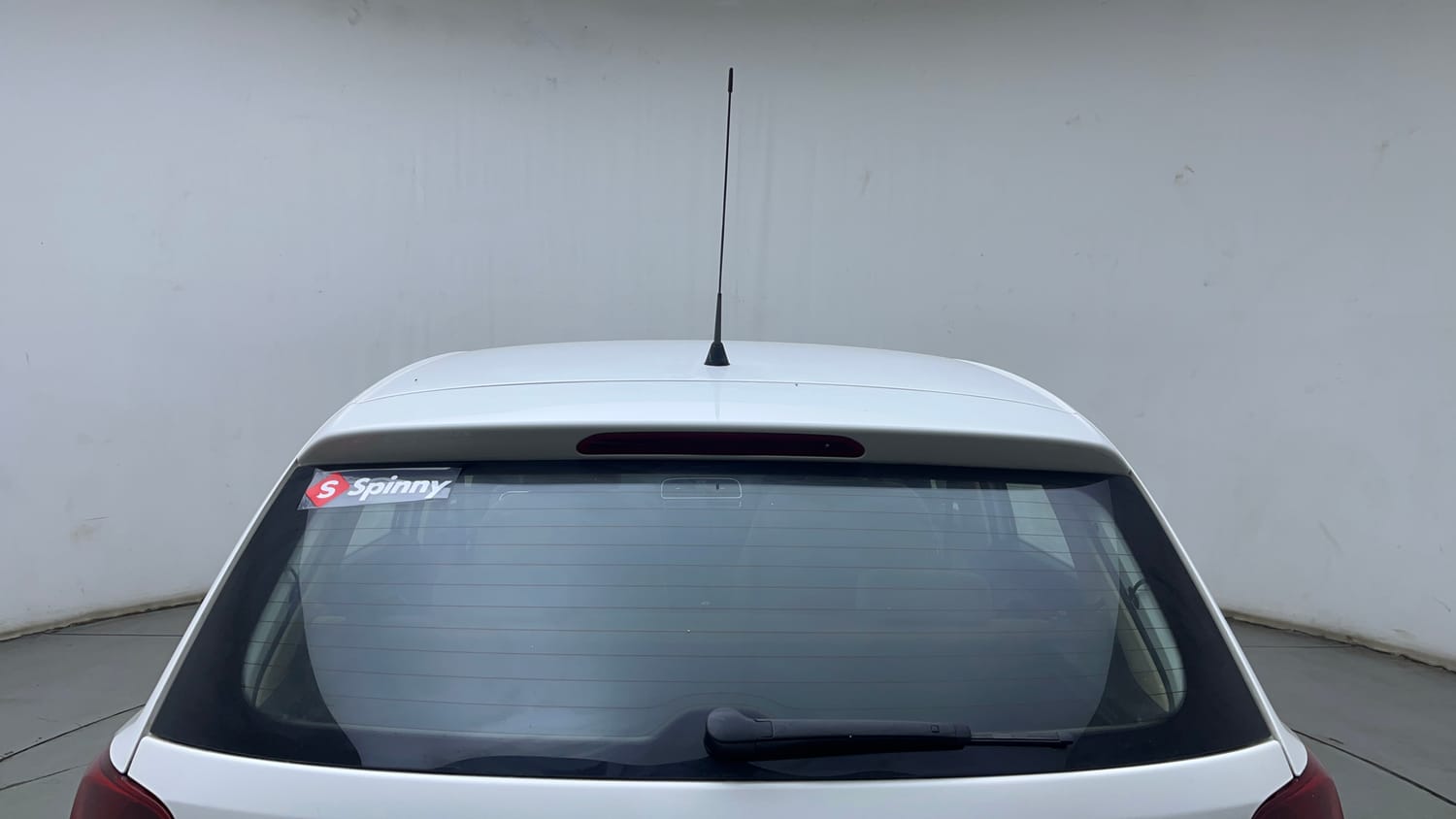 Used 2017 Volkswagen Polo Highline1.5L (D) Diesel Manual exterior BACK WINDSHIELD VIEW
