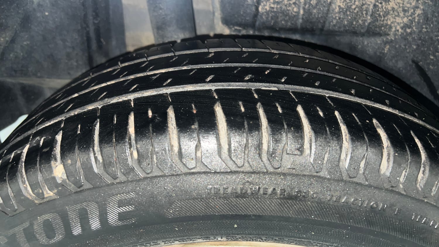 Used 2020 Maruti Suzuki Dzire ZXi Petrol Manual tyres RIGHT REAR TYRE TREAD VIEW