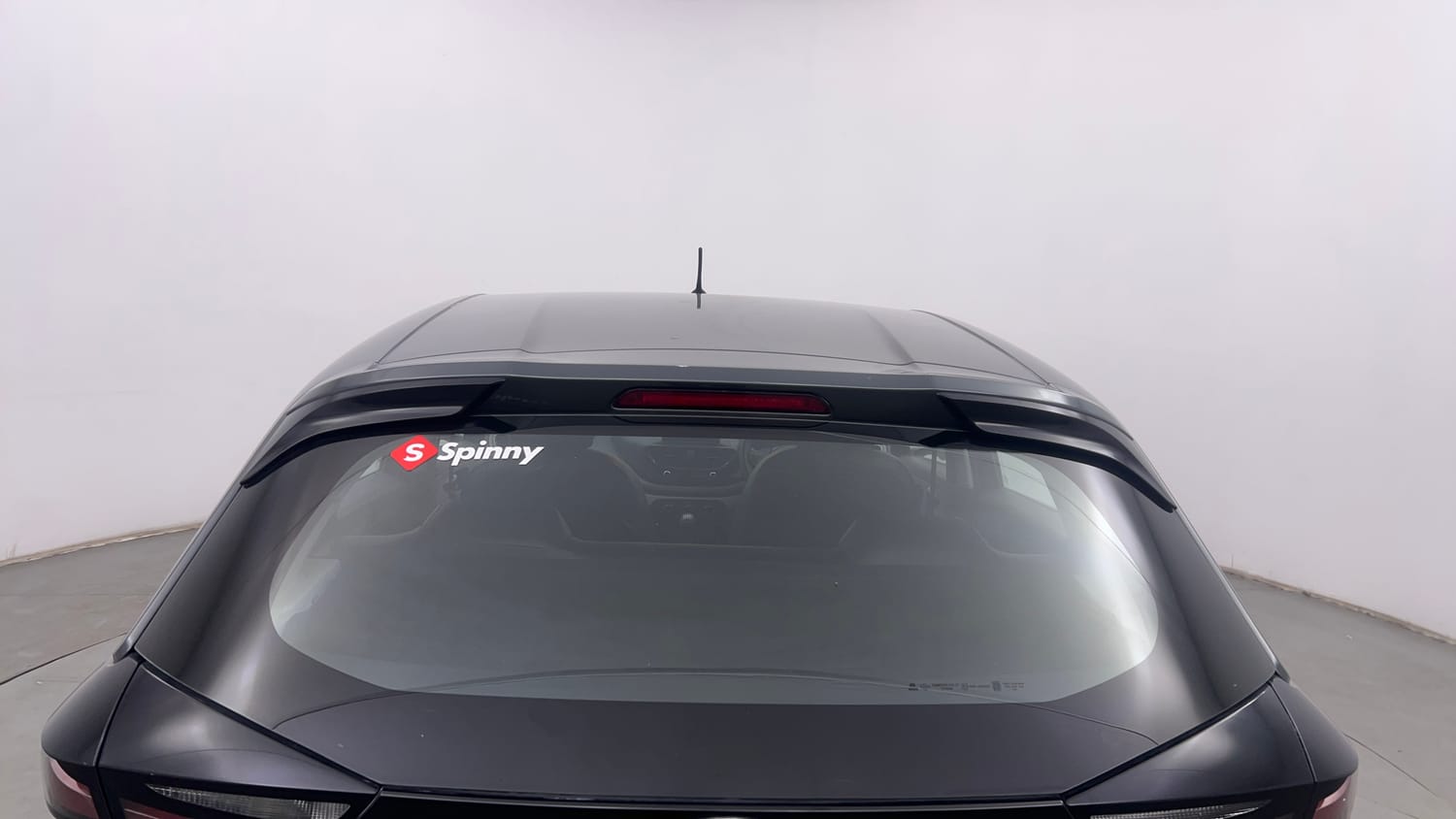Used 2020 Tata Altroz XM Petrol Petrol Manual exterior BACK WINDSHIELD VIEW