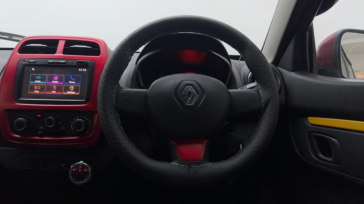 Used 2018 Renault Kwid 1.0 Marvel Iron Man Edition AMT Petrol Automatic interior STEERING VIEW