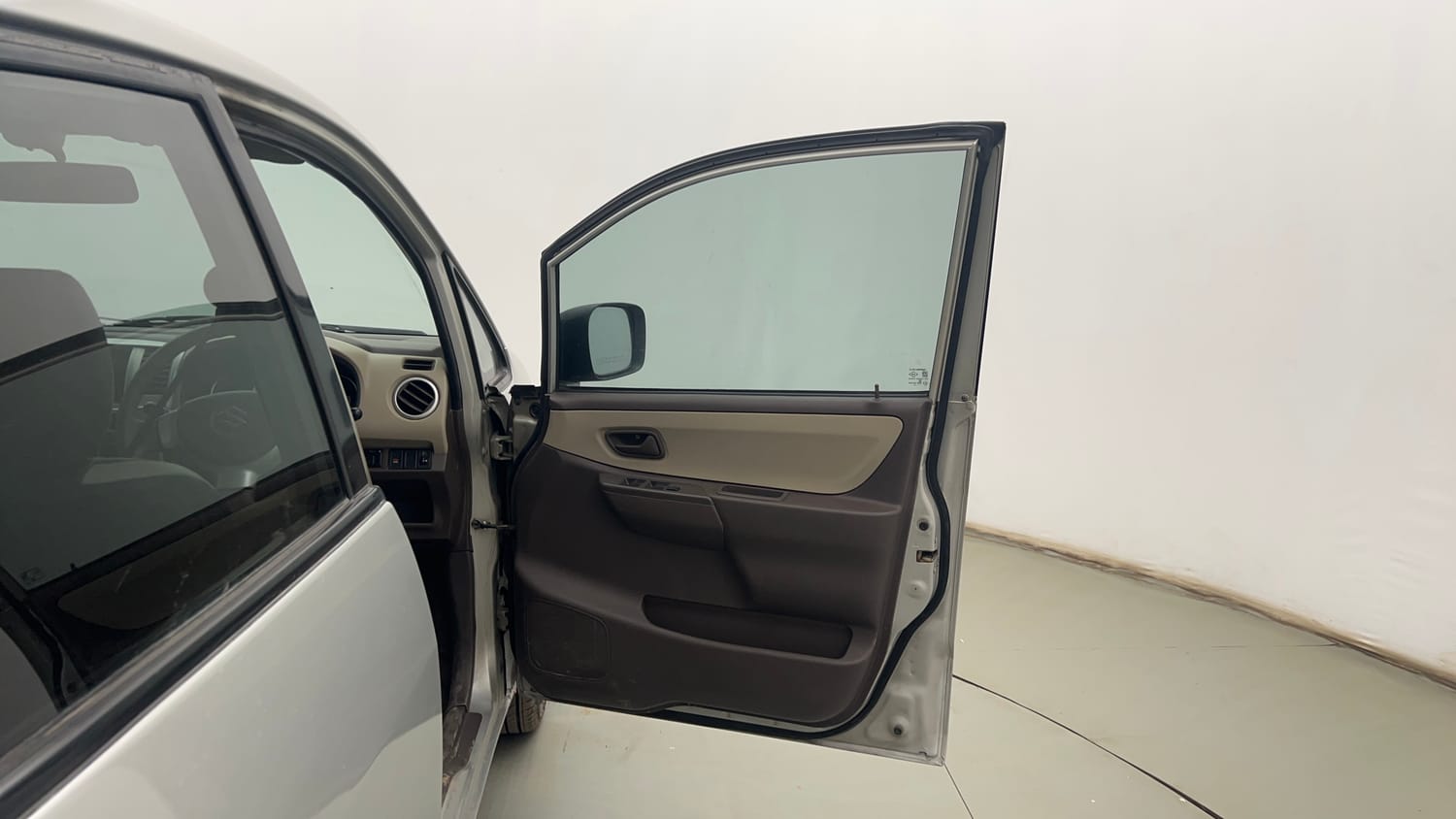 Used 2012 null Petrol Manual interior RIGHT FRONT DOOR OPEN VIEW