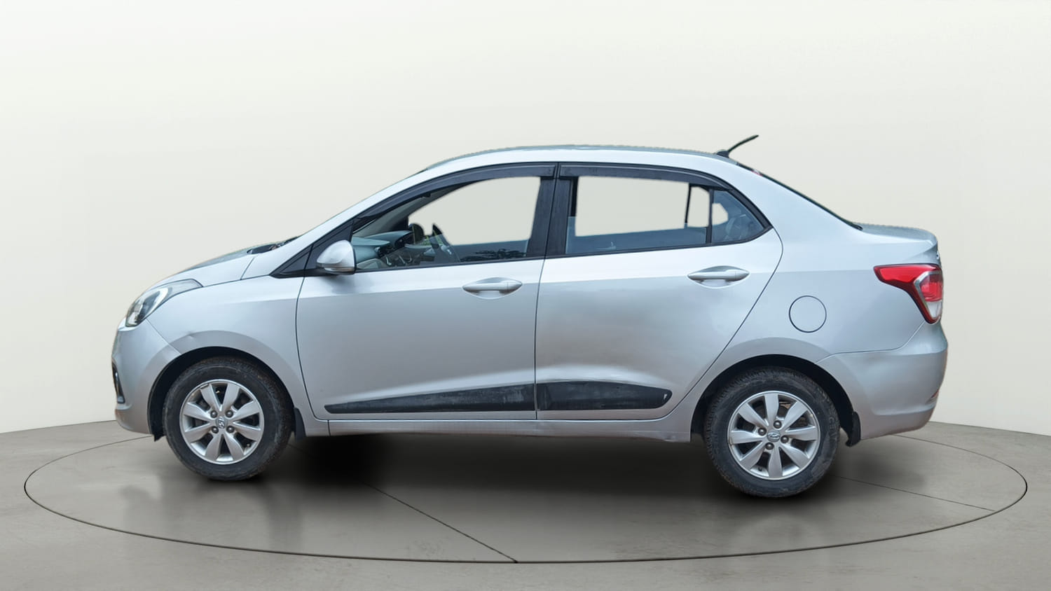 Used 2015 Hyundai Xcent S 1.2 (O) Petrol Manual exterior LEFT SIDE VIEW