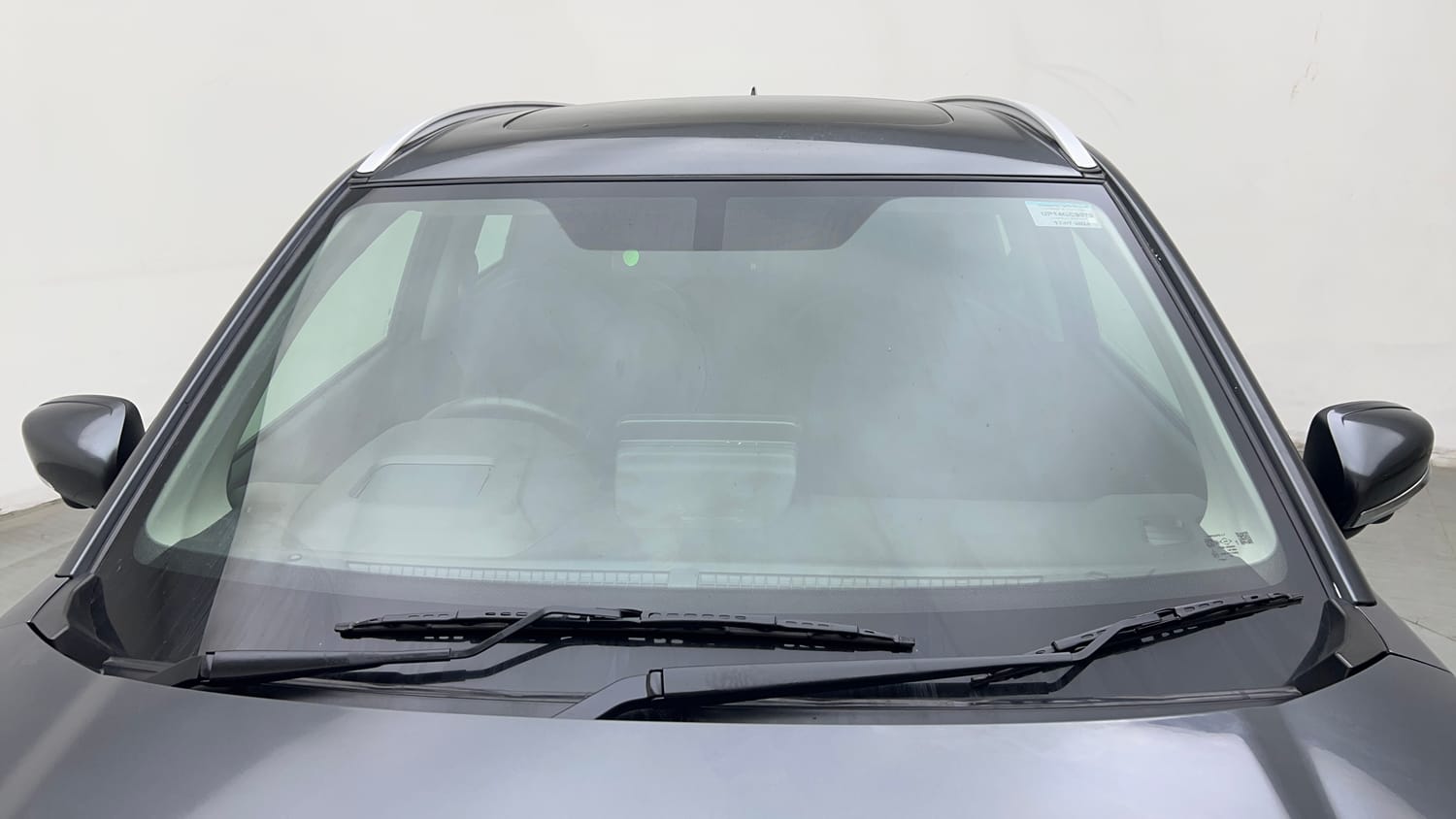 Used 2024 Toyota Urban Cruiser Hyryder V Hybrid Hybrid Automatic exterior FRONT WINDSHIELD VIEW