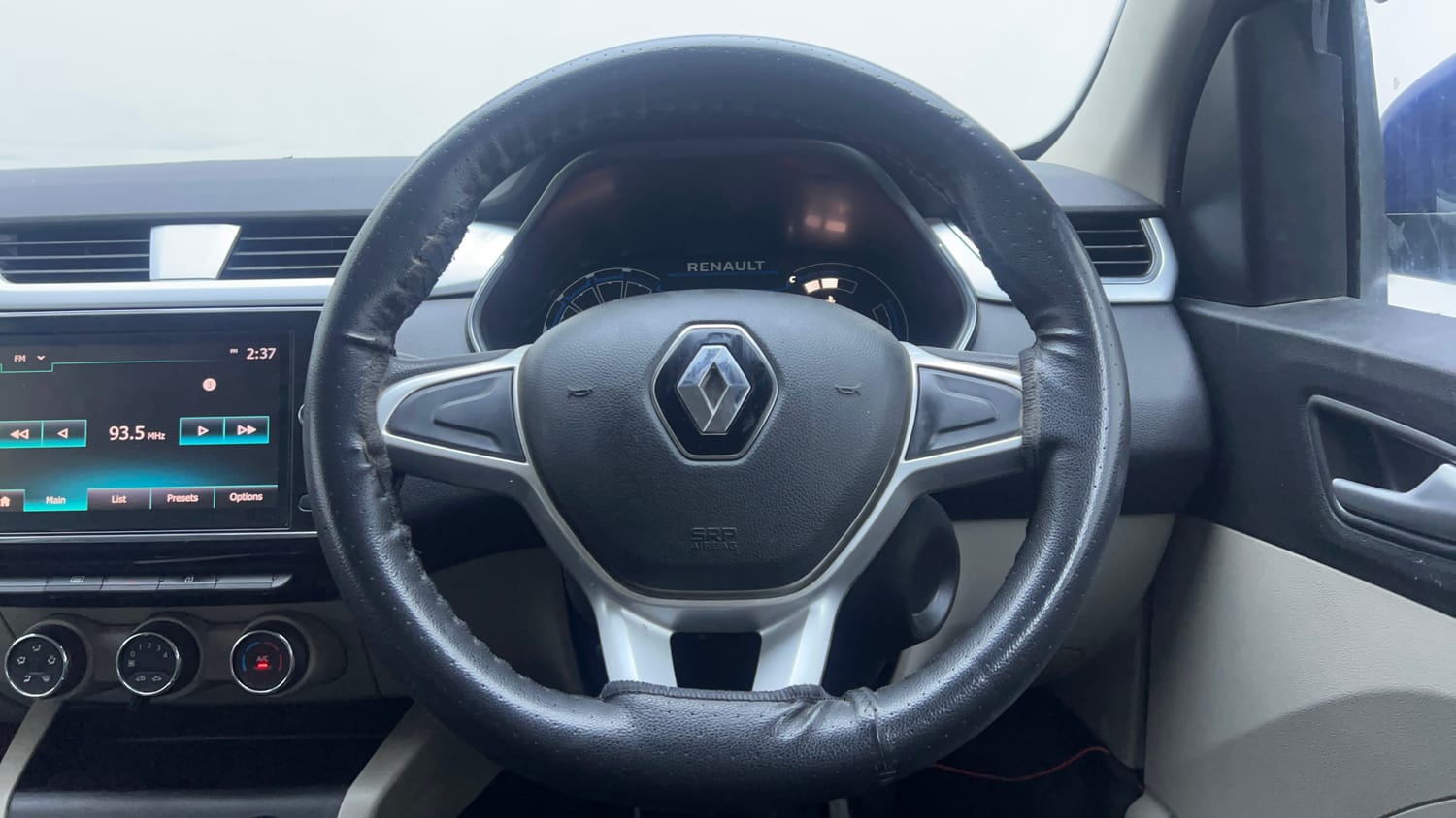 Used 2020 Renault Triber RXZ Petrol Manual interior STEERING VIEW