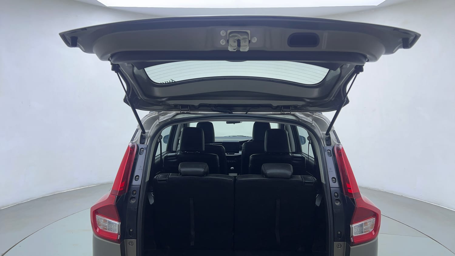 Used 2020 Maruti Suzuki XL6 Alpha MT Petrol Petrol Manual interior DICKY DOOR OPEN VIEW