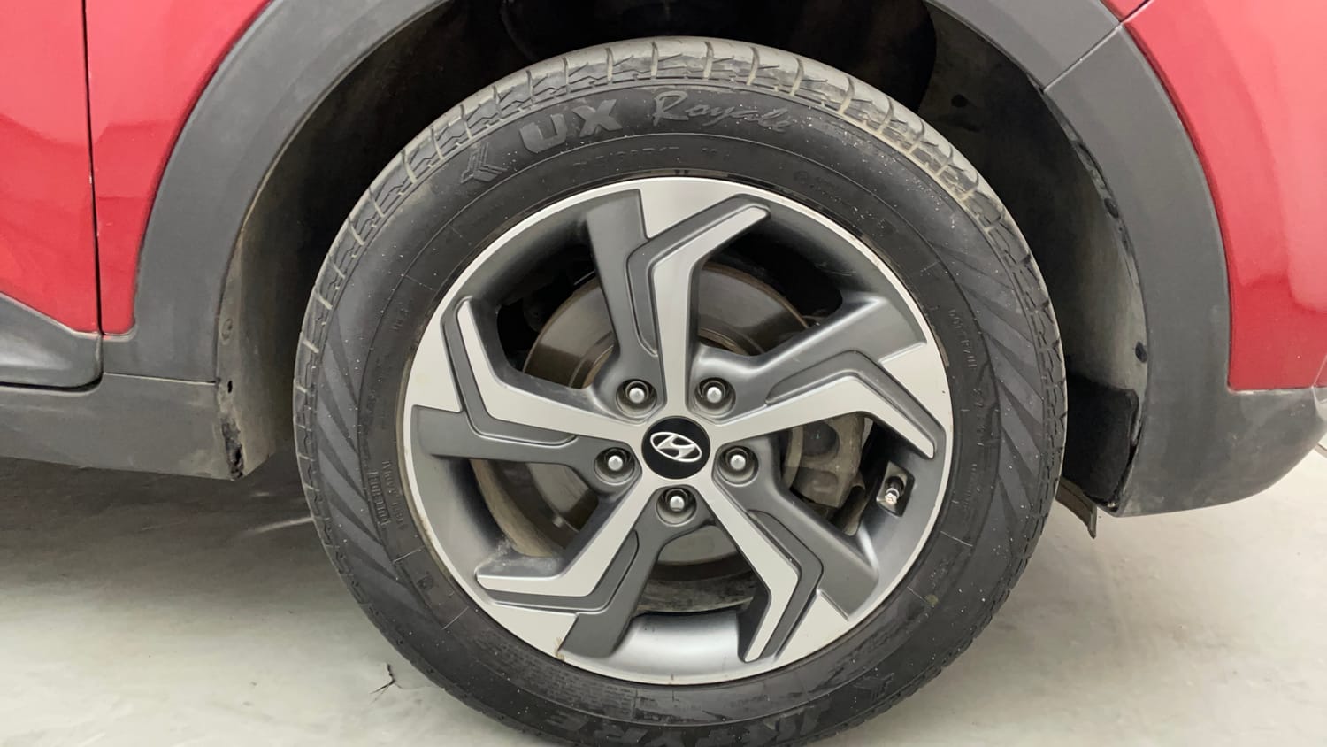 Used 2018 Hyundai Creta SX 1.6 (O) Petrol Petrol Manual tyres RIGHT FRONT TYRE RIM VIEW