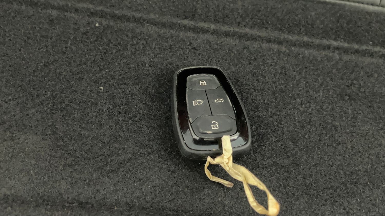 Used 2024 Tata Punch Creative Dual Tone AMT Sunroof Petrol Automatic extra CAR KEY VIEW