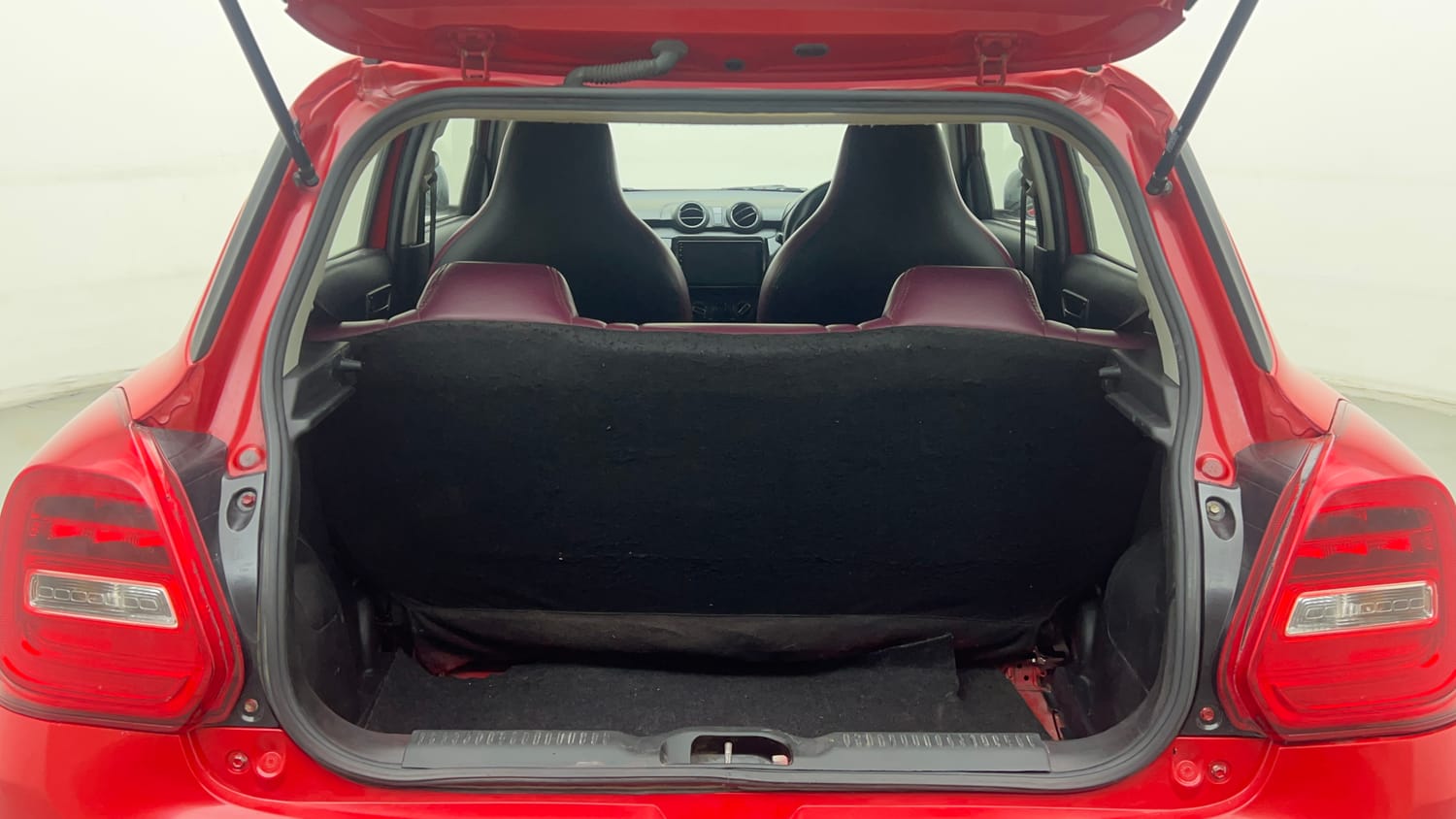 Used 2022 Maruti Suzuki Swift LXi Petrol Manual interior DICKY INSIDE VIEW