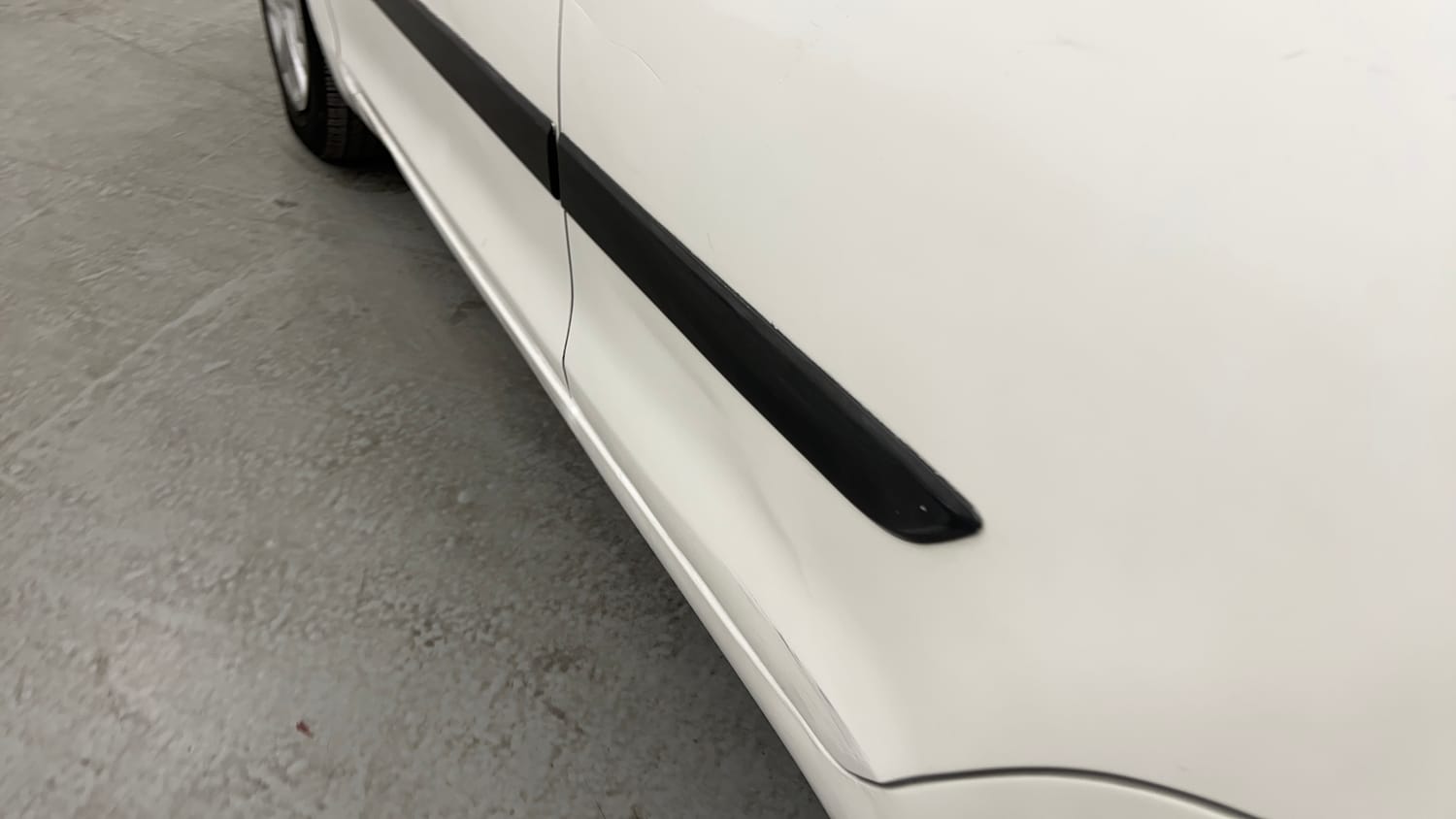 Used 2012 Maruti Suzuki Swift Dzire LXI Petrol Manual dents MINOR DENT