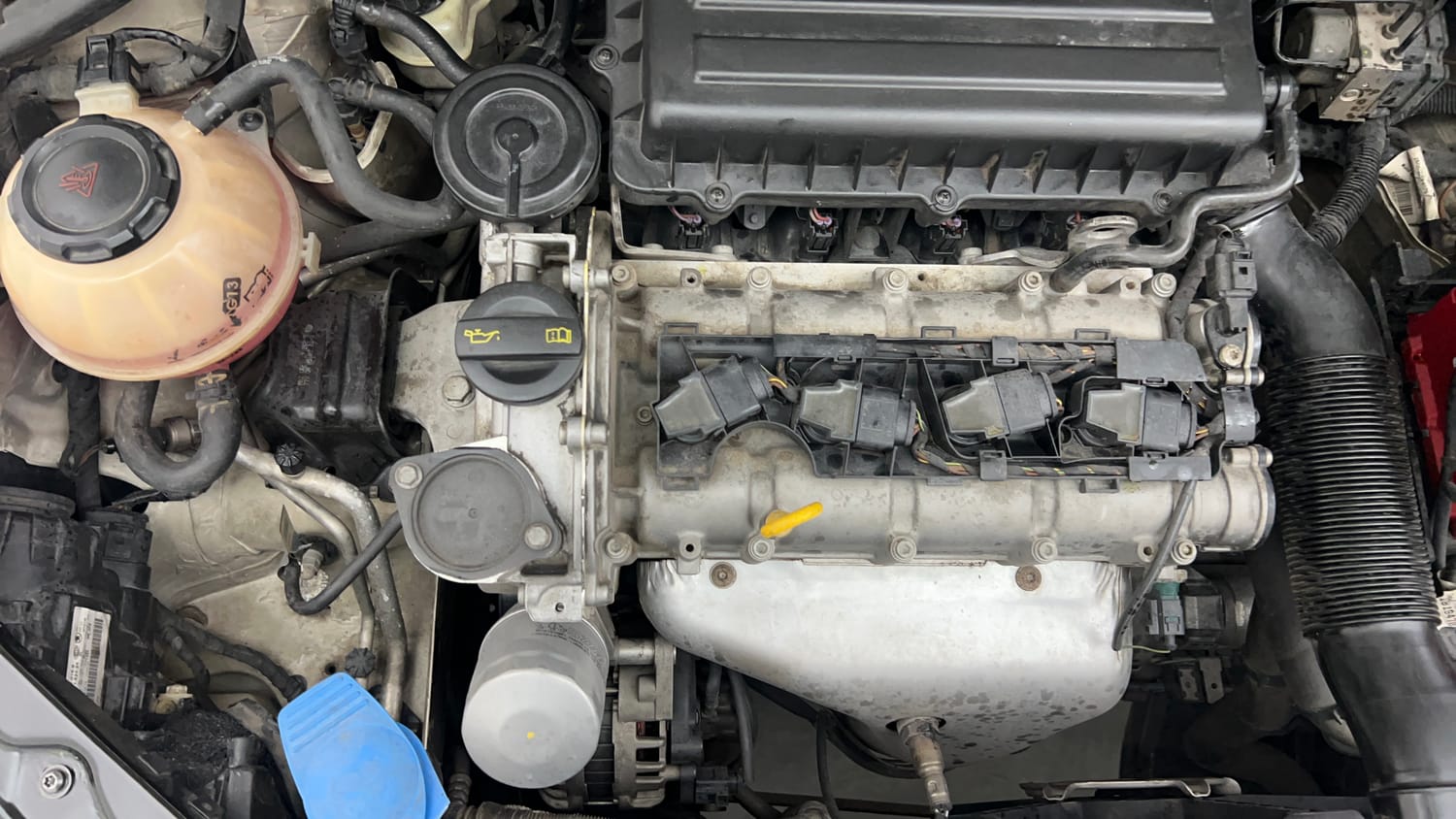 Used 2018 Skoda Rapid Style 1.6 MPI Petrol Manual engine ENGINE RIGHT SIDE VIEW