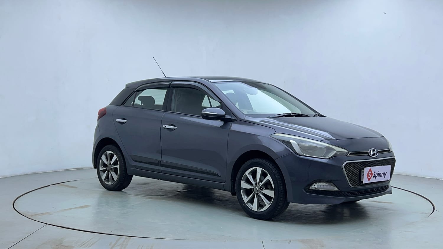 Used 2016 Hyundai Elite i20 Asta 1.2 Petrol Manual exterior RIGHT FRONT CORNER VIEW