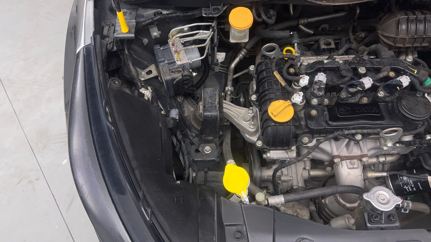Used 2020 Tata Altroz XM Petrol Petrol Manual engine ENGINE RIGHT SIDE VIEW