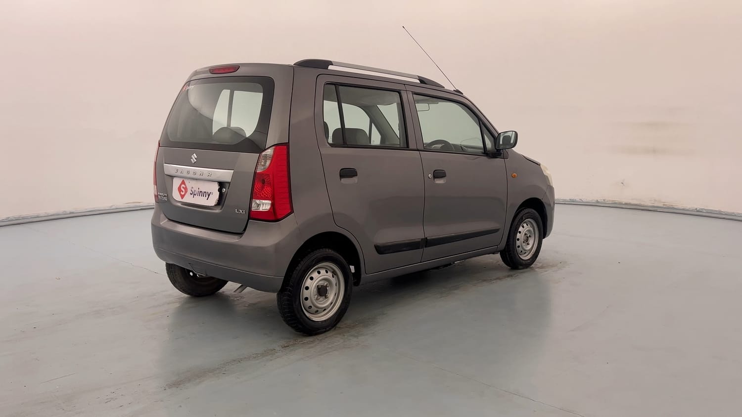 Used 2012 Maruti Suzuki Wagon R LXi Petrol Manual exterior RIGHT REAR CORNER VIEW