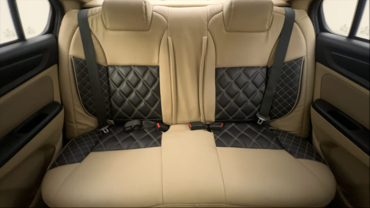 Used 2020 Honda Amaze 1.2 VX CVT Petrol Petrol Automatic interior REAR SEAT CONDITION VIEW