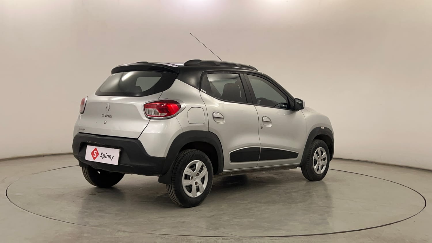 Used 2016 Renault Kwid RXT Opt Petrol Manual exterior RIGHT REAR CORNER VIEW