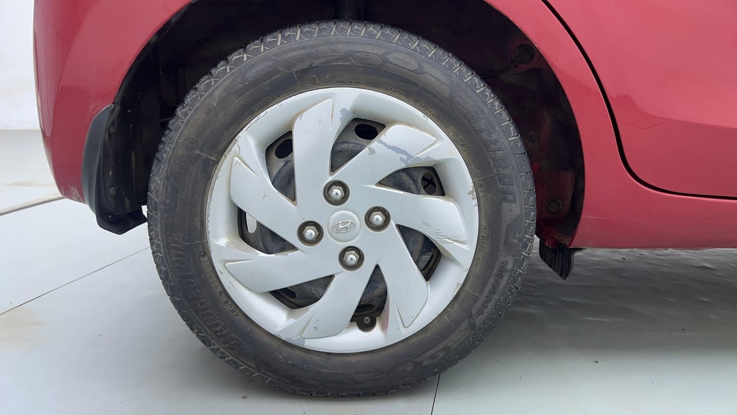 Used 2019 Hyundai Santro Sportz CNG Cng Manual tyres RIGHT REAR TYRE RIM VIEW