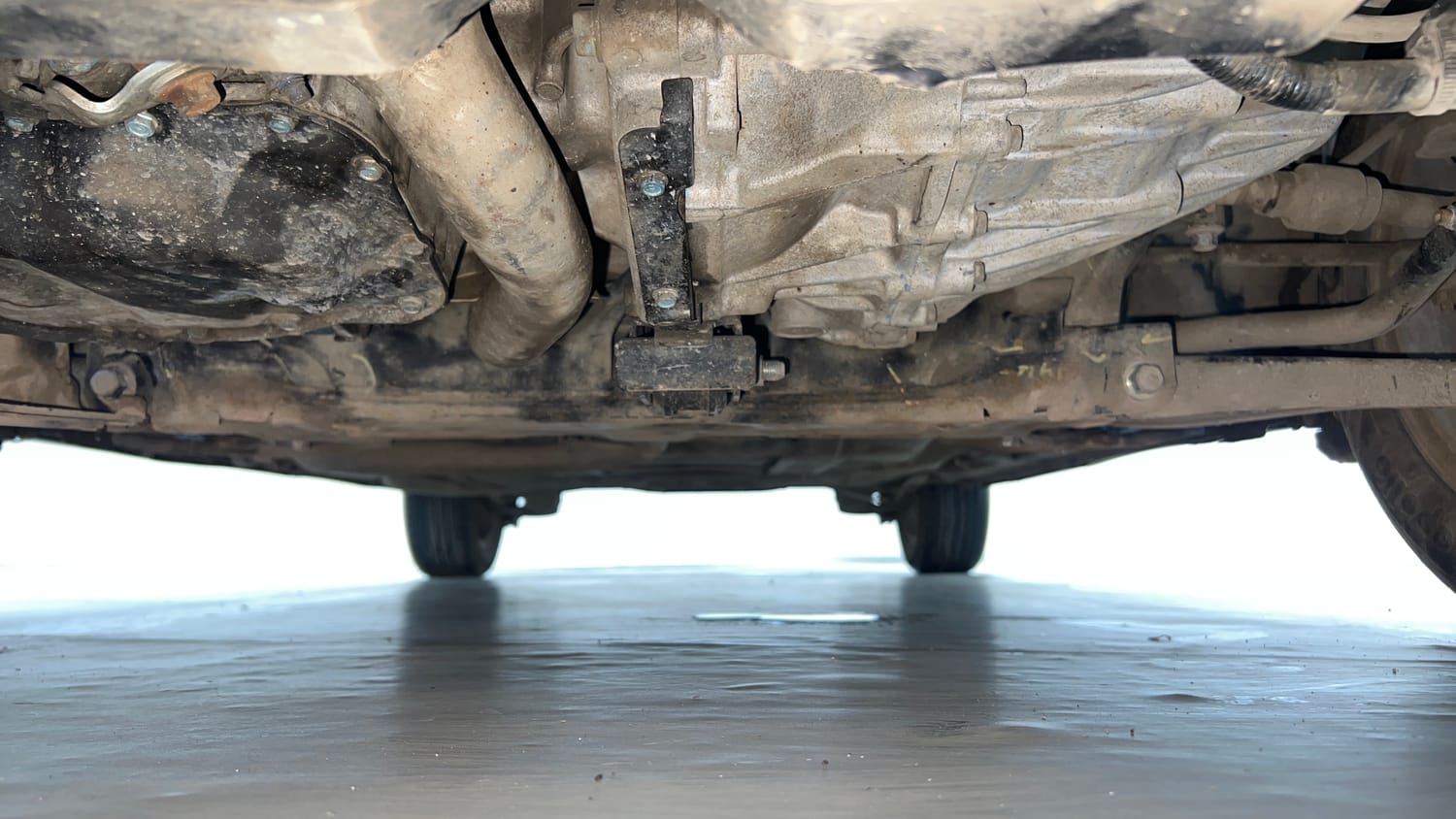 Used 2018 Honda WR-V VX MT Diesel Diesel Manual extra FRONT LEFT UNDERBODY VIEW