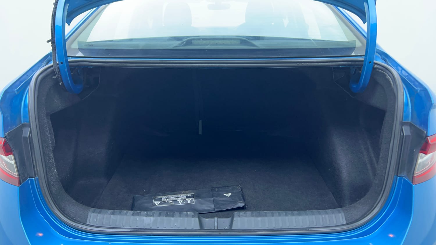 Used 2022 Skoda Slavia Style 1.0L TSI MT Petrol Manual interior DICKY INSIDE VIEW