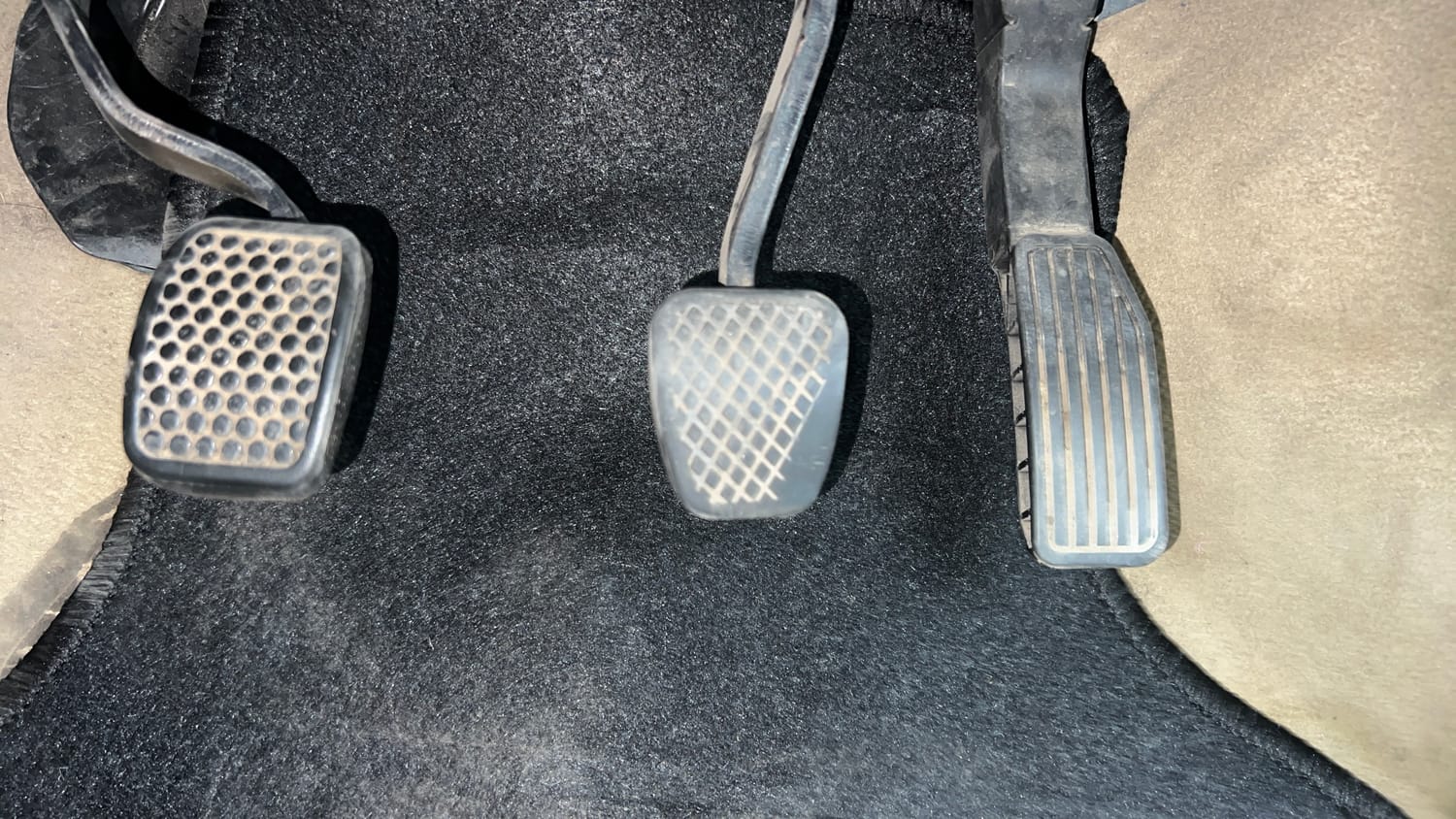 Used 2016 Honda City VX (O) MT BL Petrol Manual interior PEDALS VIEW