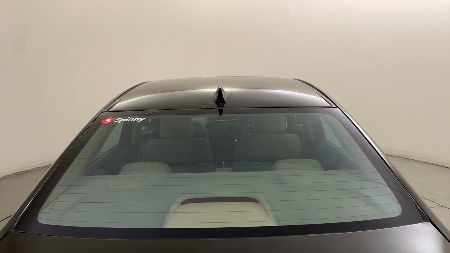 Used 2016 Honda City VX Petrol Manual exterior BACK WINDSHIELD VIEW