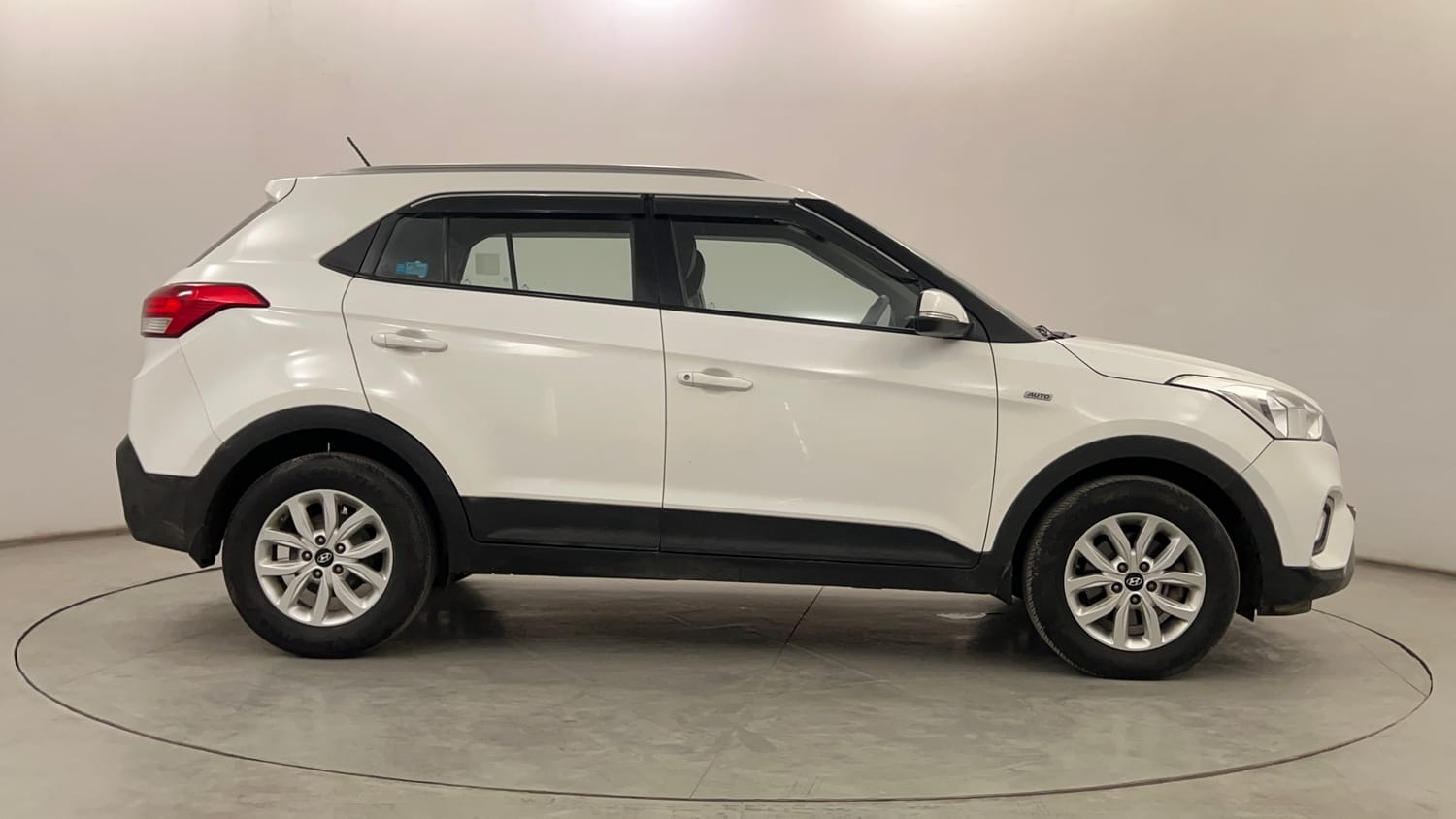 Used 2019 Hyundai Creta S 1.6 AT CRDi Diesel Automatic exterior RIGHT SIDE VIEW