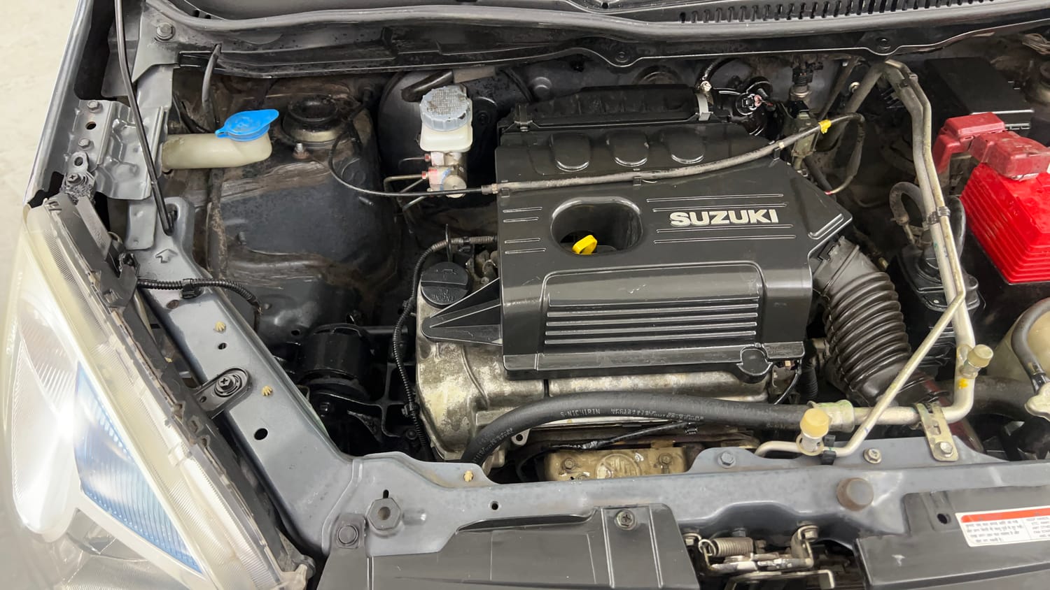 Used 2012 Maruti Suzuki Wagon R LXi Petrol Manual engine ENGINE RIGHT SIDE VIEW