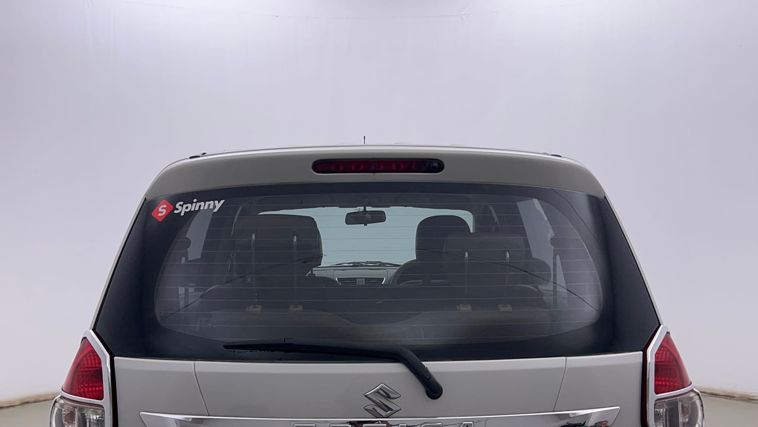 Used 2014 Maruti Suzuki Ertiga ZXi Petrol Manual exterior BACK WINDSHIELD VIEW