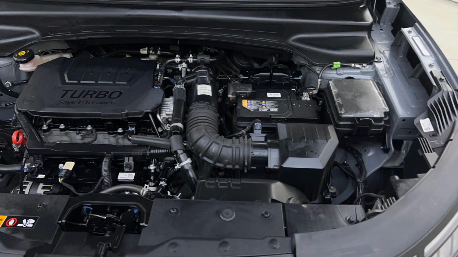 Used 2025 Hyundai Creta N-Line N10 1.5 Turbo MT Dual Tone Petrol Manual engine ENGINE LEFT SIDE VIEW