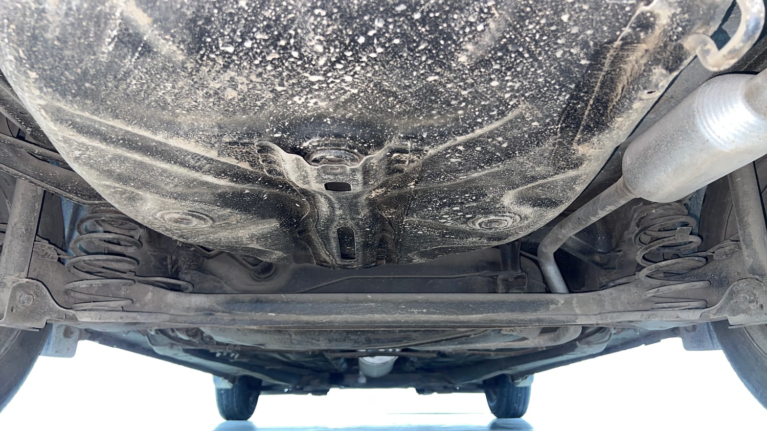 Used 2017 Maruti Suzuki Dzire VXi AMT Petrol Automatic extra REAR UNDERBODY VIEW (TAKEN FROM REAR)
