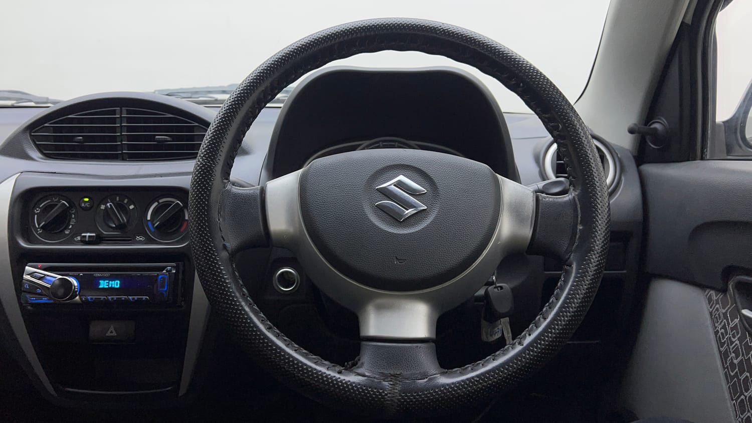 Used 2018 Maruti Suzuki Alto 800 LXi Petrol Manual interior STEERING VIEW