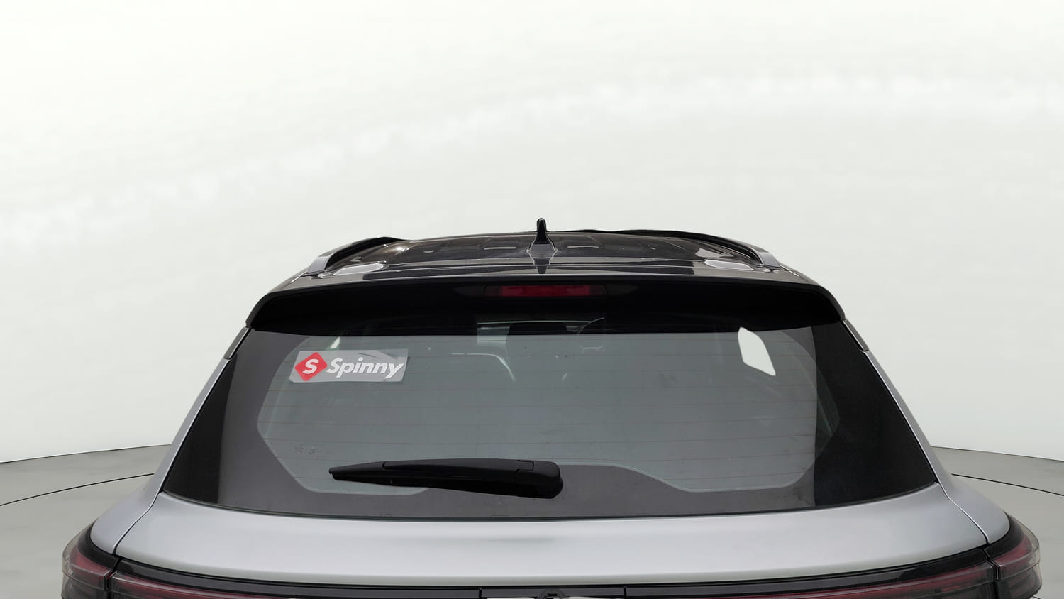 Used 2025 Maruti Suzuki Grand Vitara Alpha Smart Hybrid Petrol Manual exterior BACK WINDSHIELD VIEW