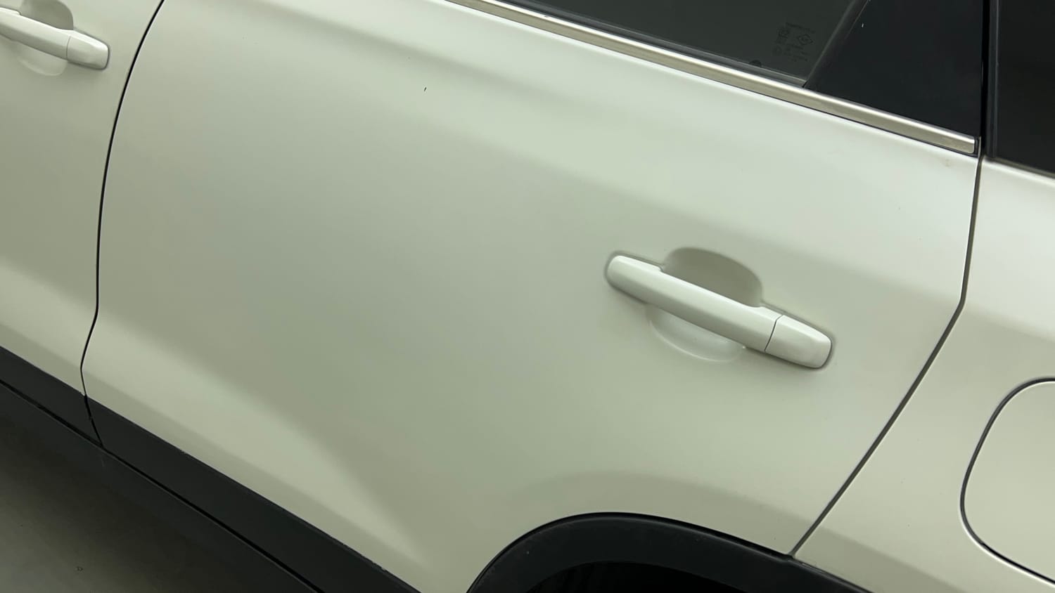 Used 2021 maruti-suzuki Vitara Brezza LXi Petrol Manual dents MINOR SCRATCH