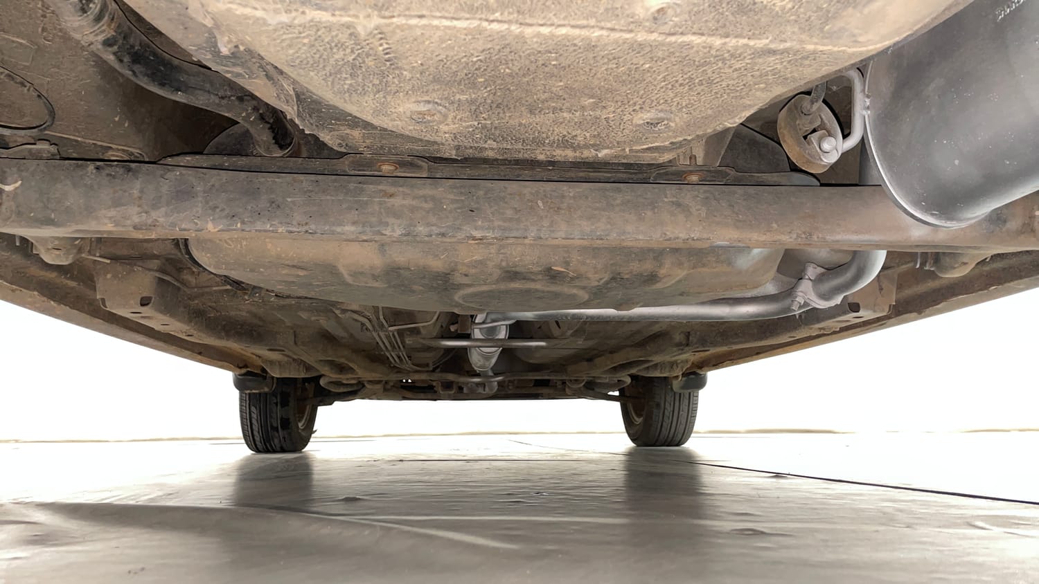 Used 2018 Tata Tiago Revotron XZ Petrol Manual extra REAR UNDERBODY VIEW (TAKEN FROM REAR)