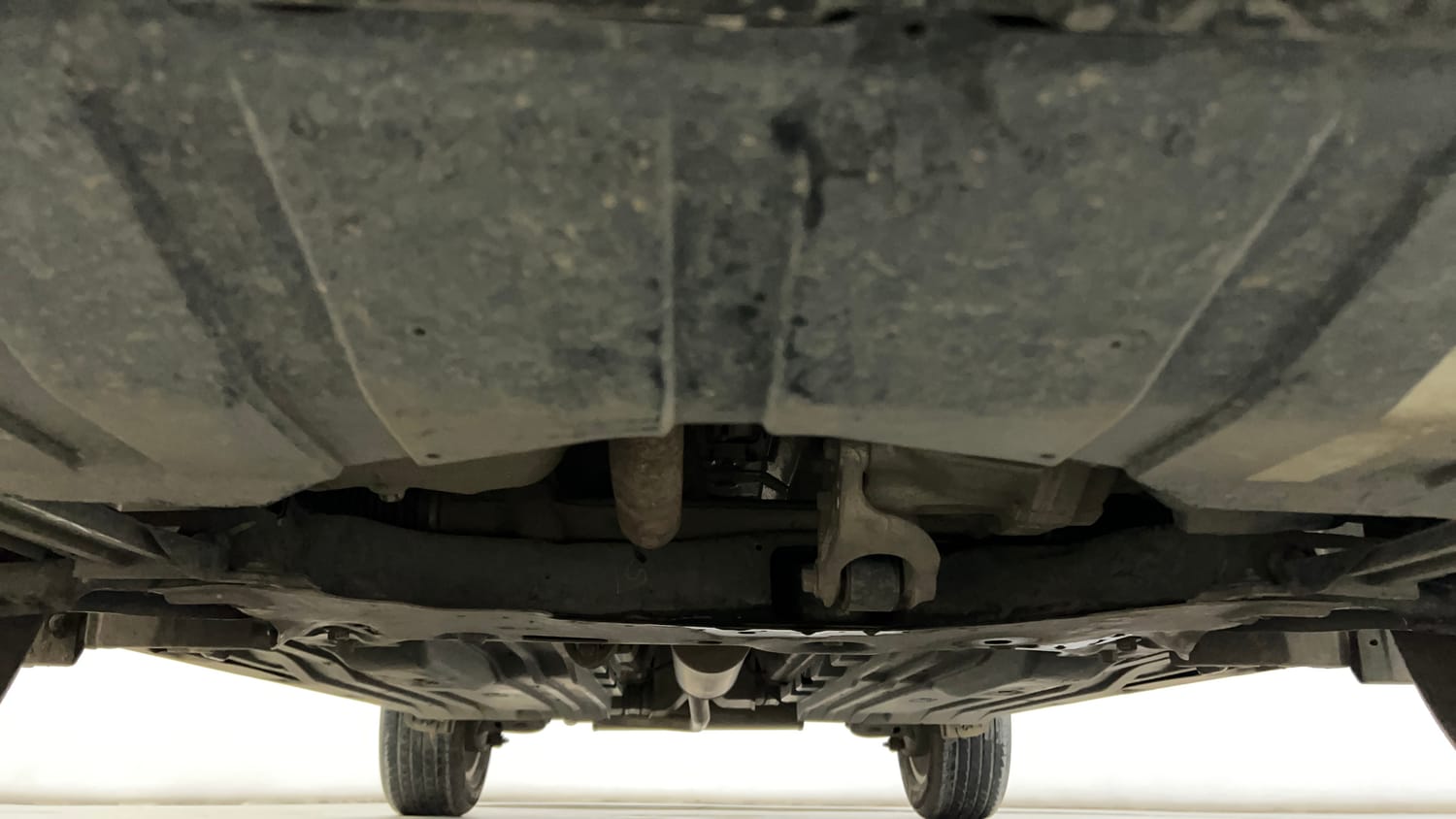 Used 2022 Toyota Urban Cruiser Premium Grade AT Petrol Automatic extra FRONT LEFT UNDERBODY VIEW
