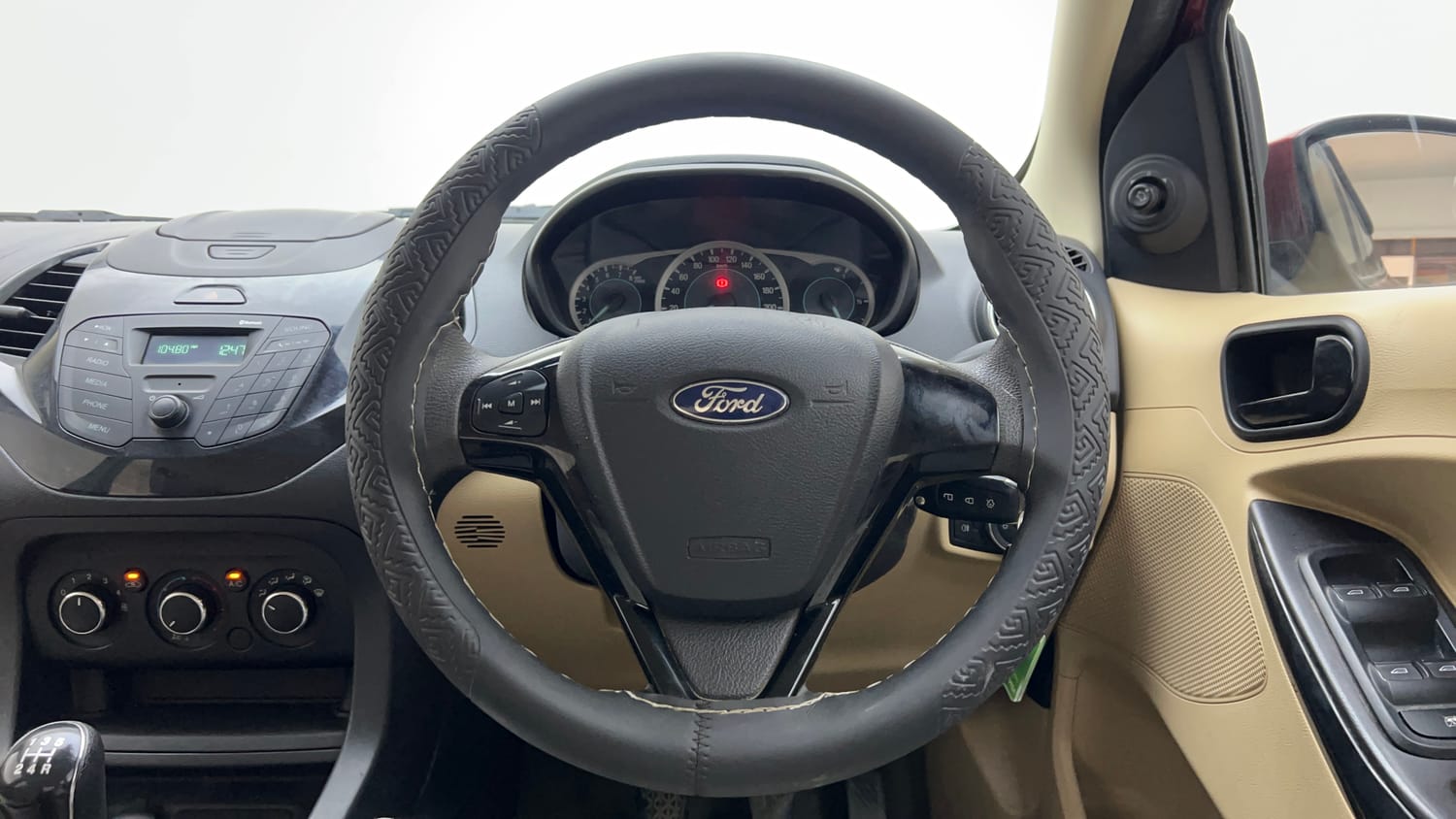Used 2015 Ford Figo Aspire Trend 1.2 Ti-VCT Petrol Manual interior STEERING VIEW
