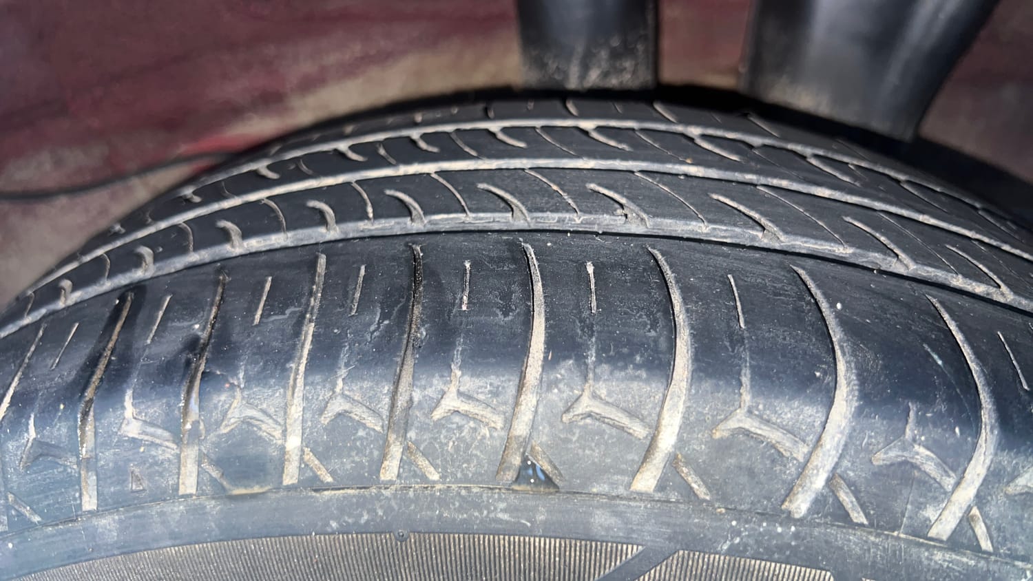 Used 2019 Hyundai Santro Sportz CNG Cng Manual tyres LEFT REAR TYRE TREAD VIEW