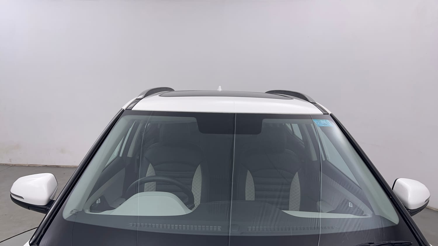 Used 2023 Hyundai Creta SX 1.5 Petrol Petrol Manual exterior FRONT WINDSHIELD VIEW
