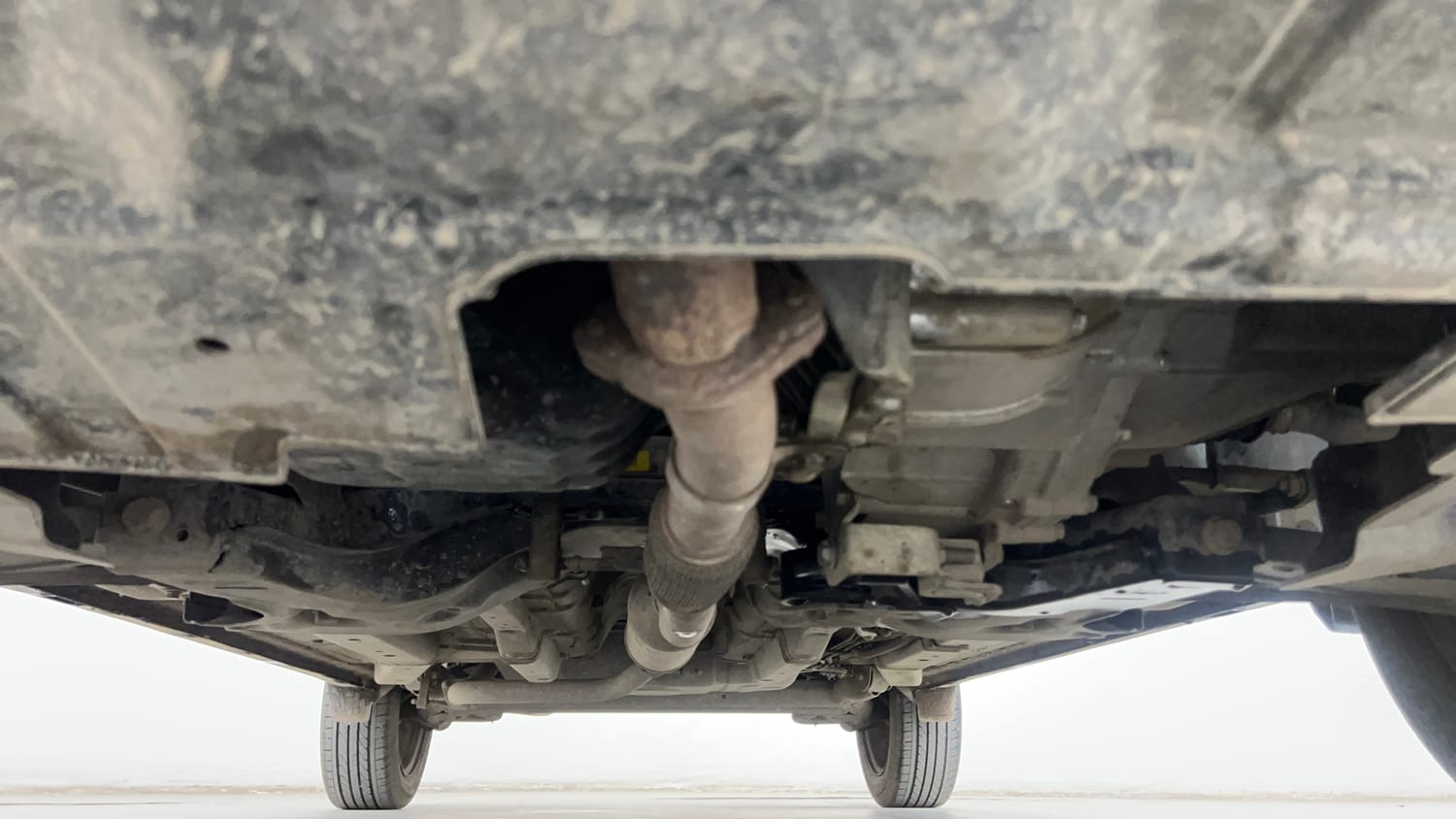 Used 2022 Tata Nexon XM Petrol Manual extra FRONT LEFT UNDERBODY VIEW