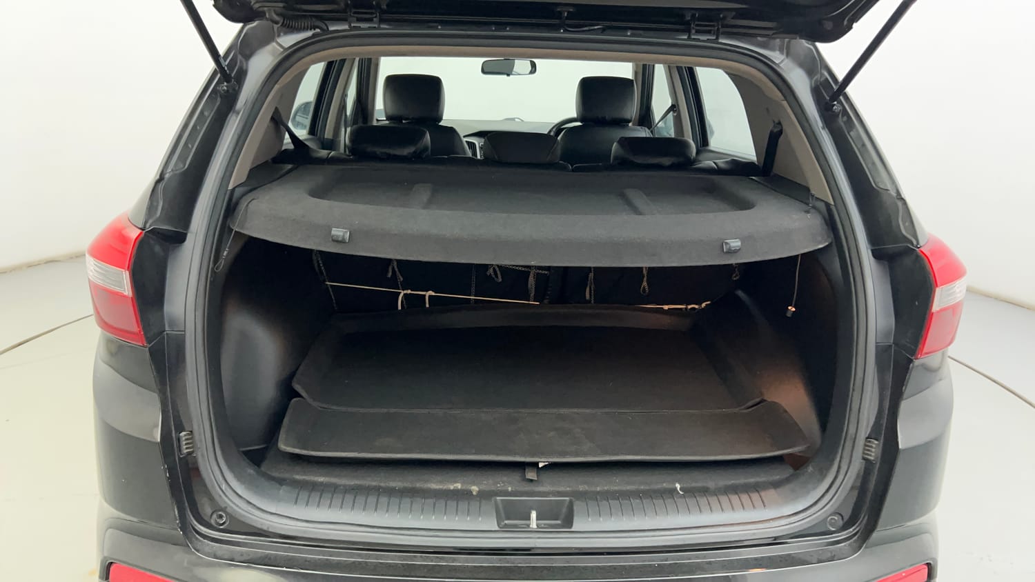 Used 2017 Hyundai Creta 1.6 SX Plus AT Petrol Petrol Automatic interior DICKY INSIDE VIEW