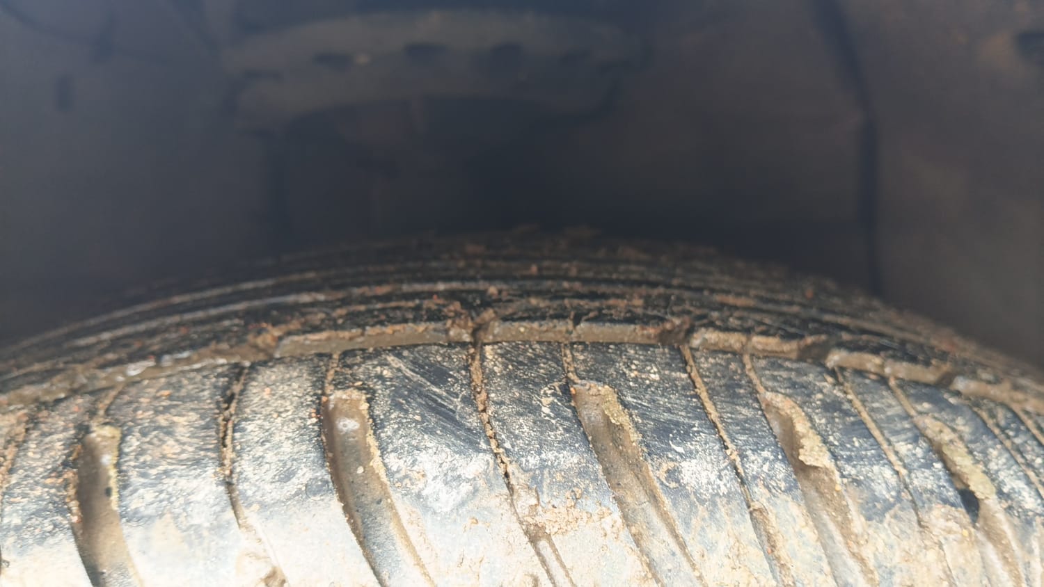 Used 2015 Hyundai Xcent S 1.2 (O) Petrol Manual tyres RIGHT FRONT TYRE TREAD VIEW