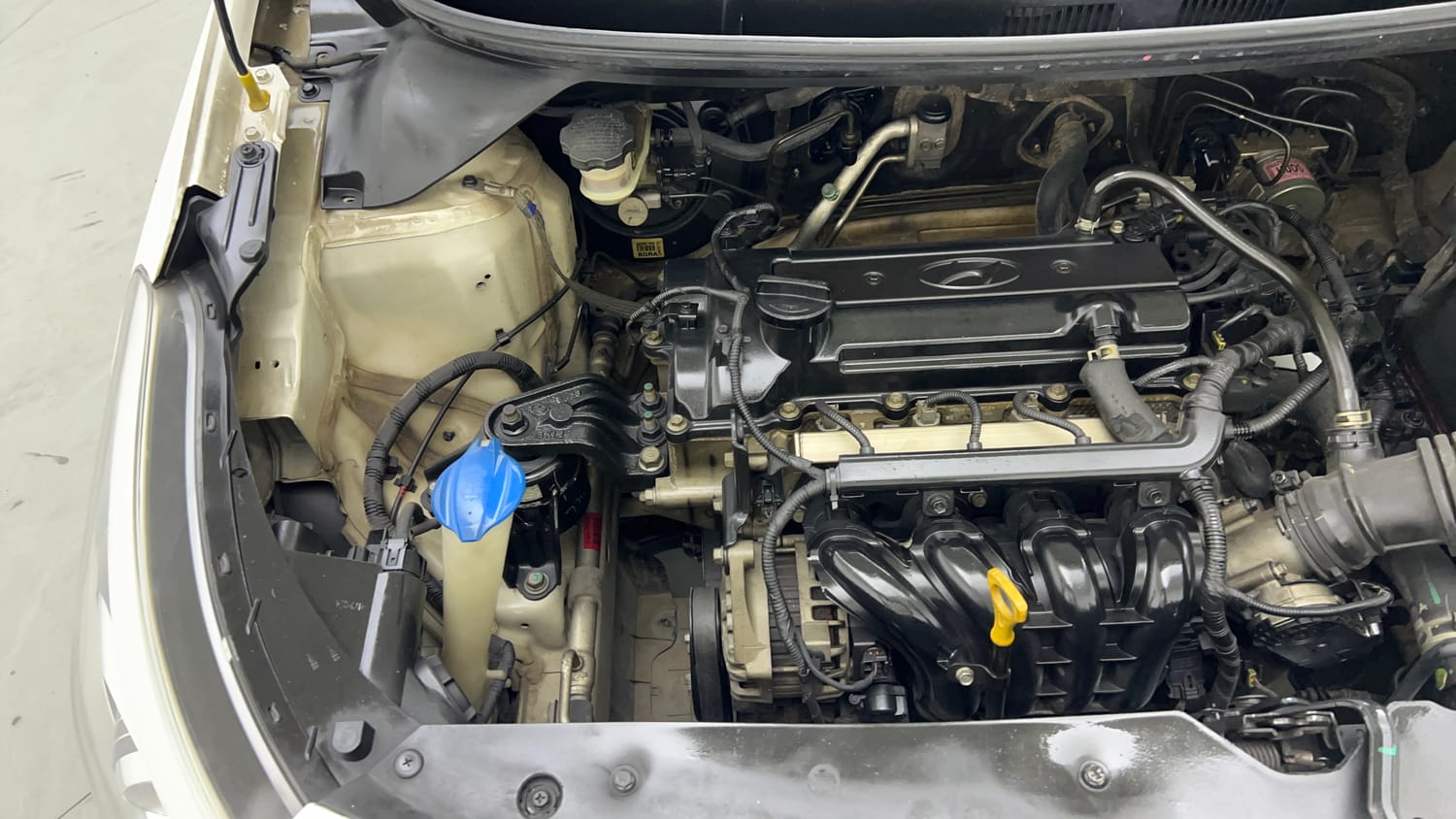 Used 2016 Hyundai i20 Active 1.2 SX Petrol Manual engine ENGINE RIGHT SIDE VIEW