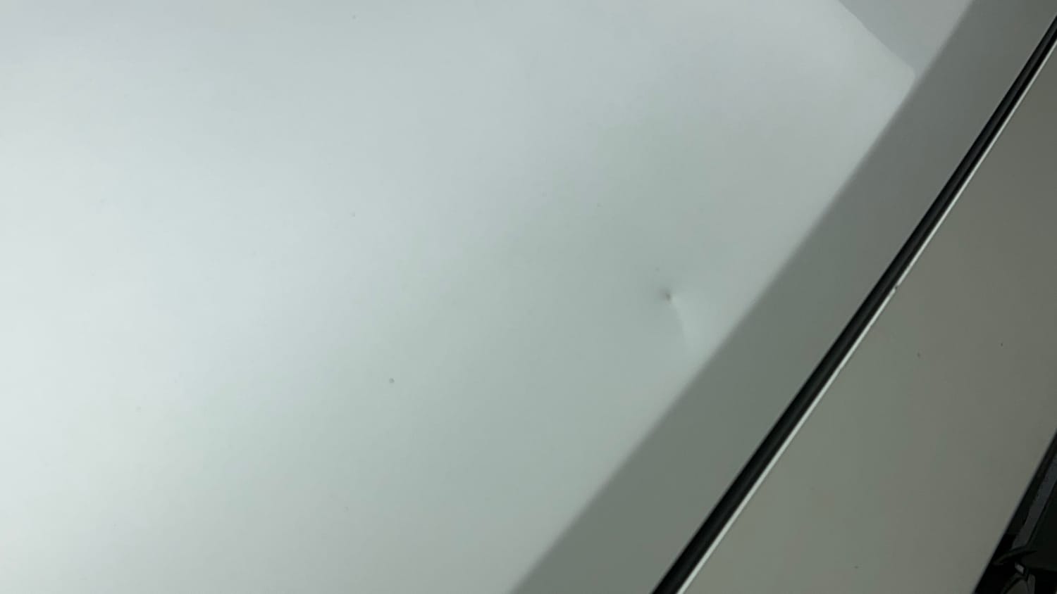 Used 2021 Nissan Magnite XE Petrol Manual dents MINOR DENT