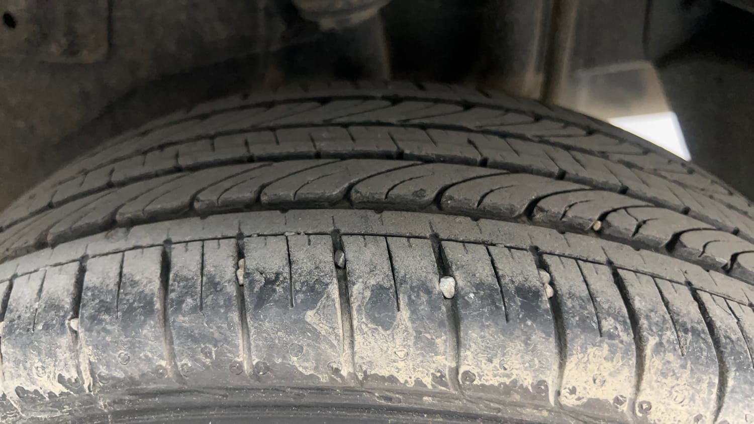 Used 2022 Tata Nexon XM Petrol Manual tyres LEFT REAR TYRE TREAD VIEW