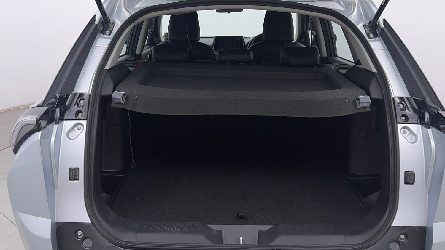 Used 2026 Maruti Suzuki Victoris LXI MT 2W Petrol Manual interior DICKY INSIDE VIEW