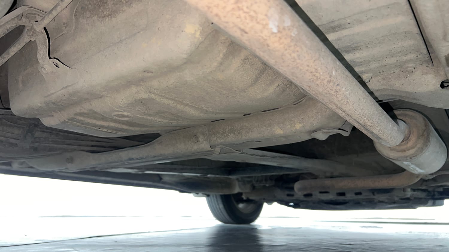Used 2016 Honda City VX (O) MT BL Petrol Manual extra REAR RIGHT UNDERBODY VIEW