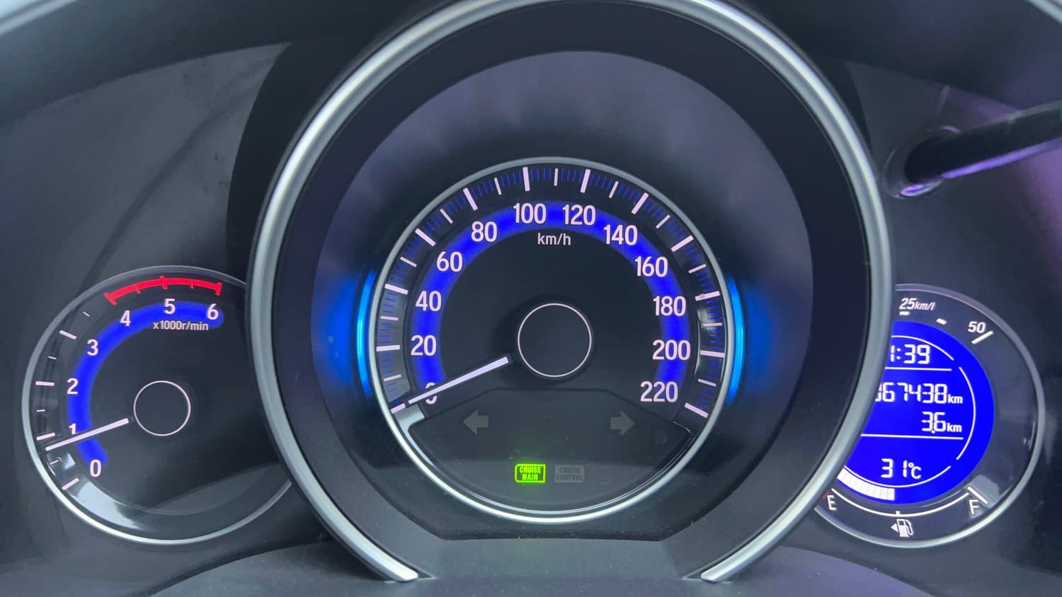 Used 2018 Honda WR-V VX MT Diesel Diesel Manual interior CLUSTERMETER VIEW