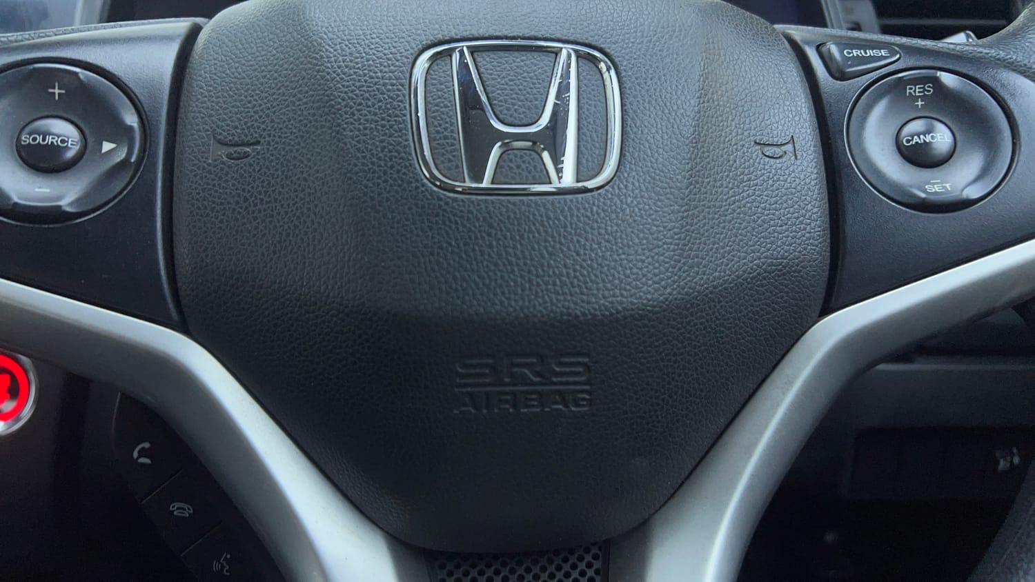 Used 2018 Honda WR-V VX MT Diesel Diesel Manual top_features Airbags