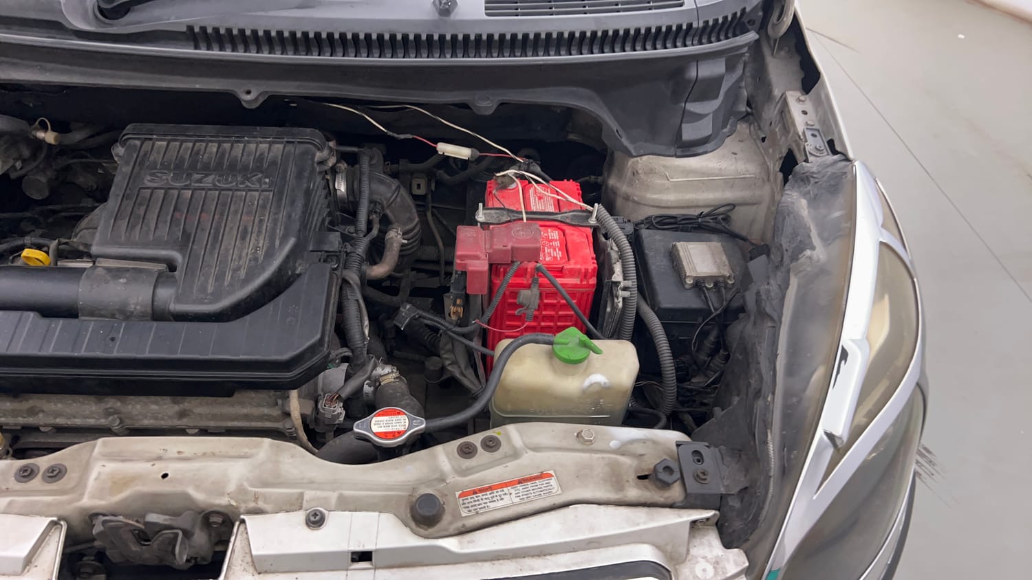 Used 2014 Maruti Suzuki Ertiga ZXi Petrol Manual engine ENGINE LEFT SIDE VIEW